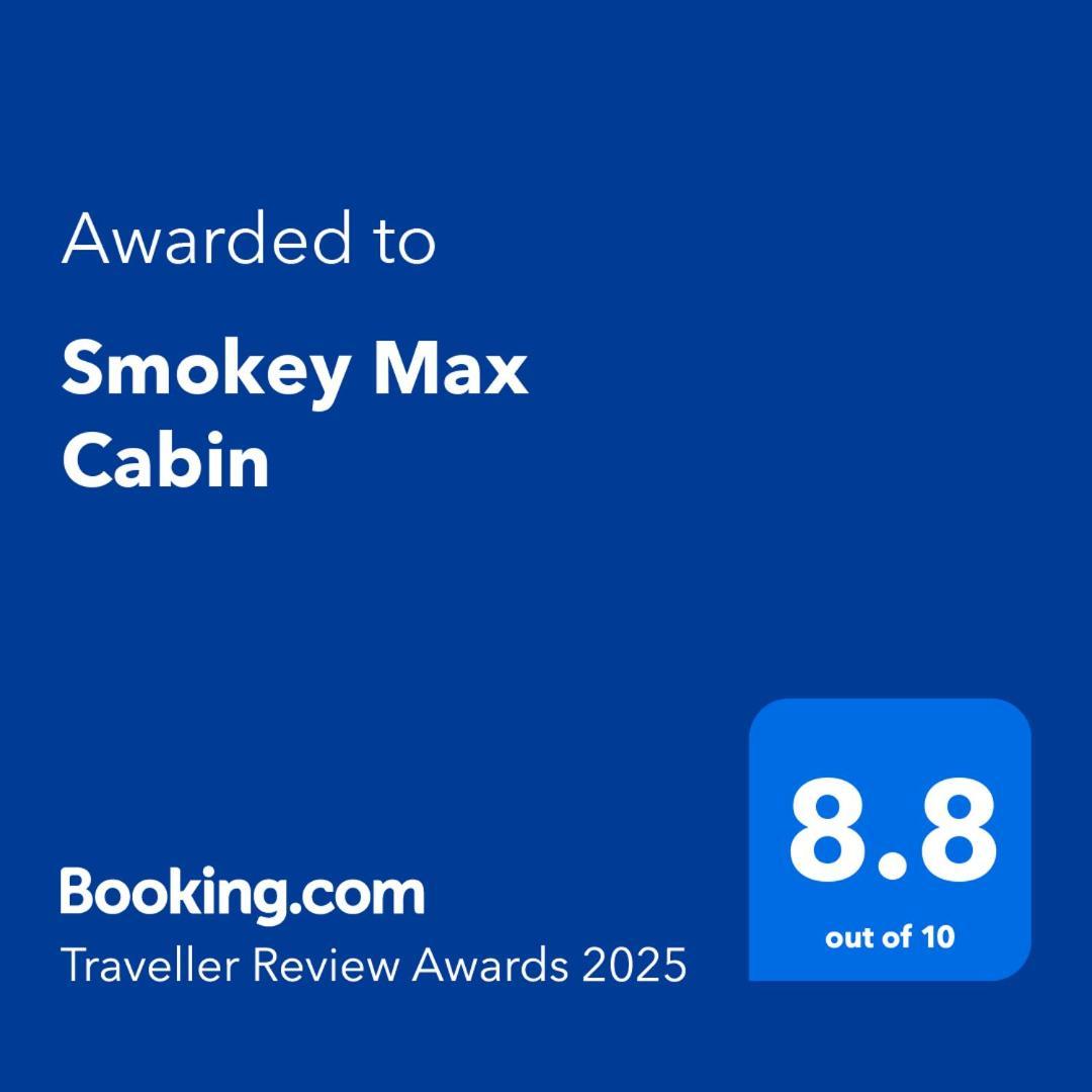 Smokey Max Cabin Пиджен-Фордж Экстерьер фото